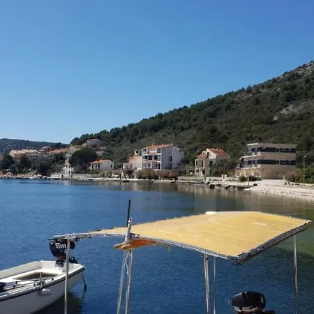 Laganini Poljica (Trogir)