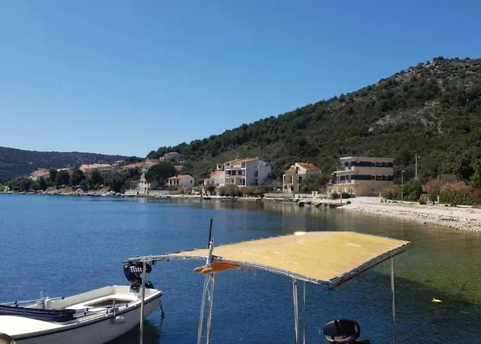 Laganini Poljica (Trogir)